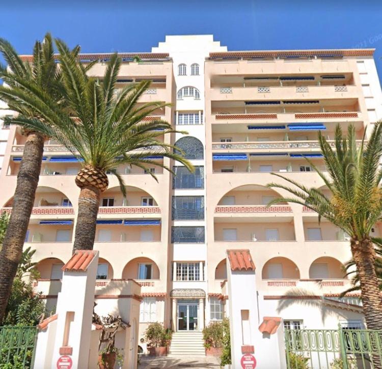 Safari Beach Golfe-Juan Exterior photo